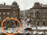 Trg bana Jelačića. WC izgrađen 1908. godine.jpg